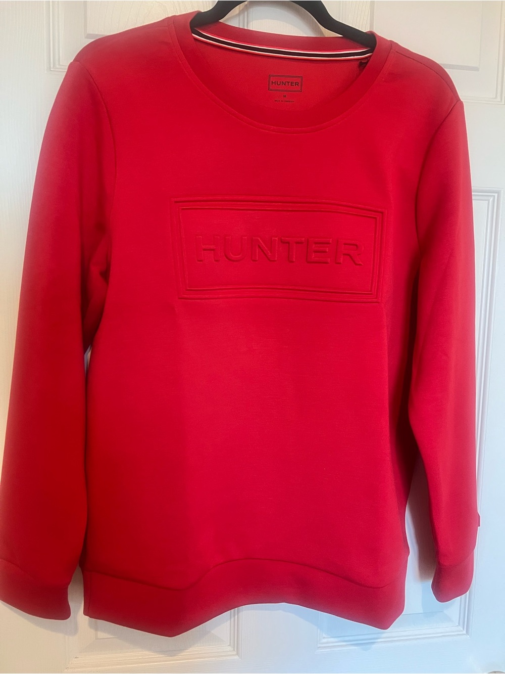 NWT Hunter brand Scarlet Red Sweatshirt with Hunter Branded Neckline Trim - Picture 3 of 8